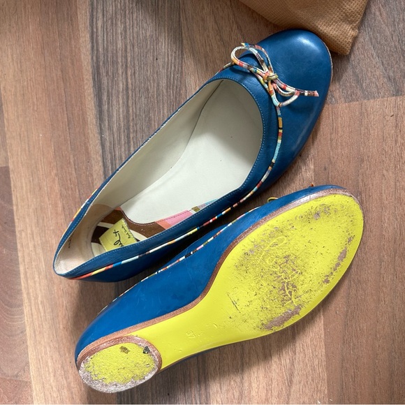 Lightly used Paul Smith classic navy leather loafers - Picture 3 of 4